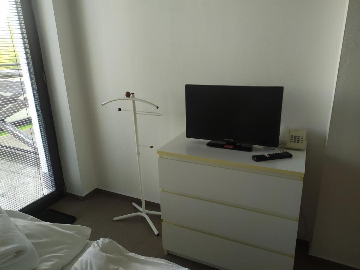 Vysoké Tatry Studio Kingaアパートホテル エクステリア 写真